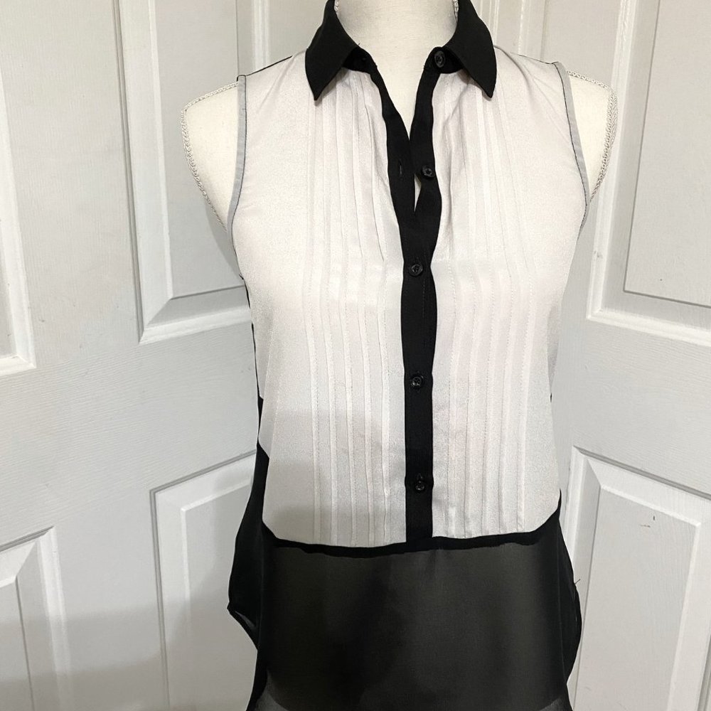 XXS BCBGeneration Black and White Tuxedo Look Sleeveless Top